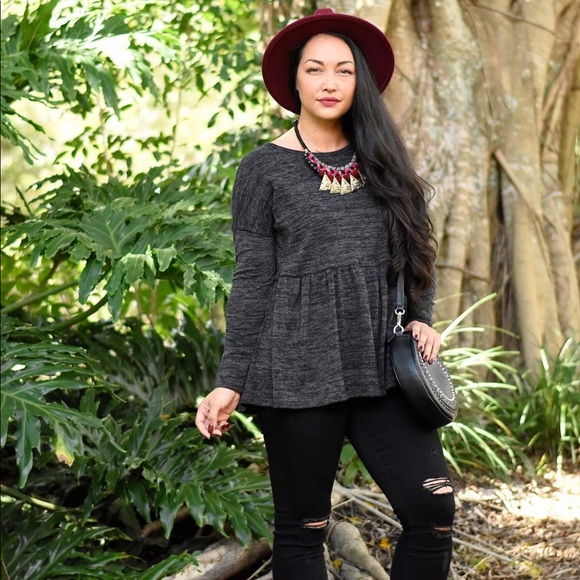 Heathers Charcoal Longsleeve - Picture 2 of 4